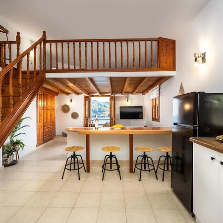 Vilă Nimporio View Symi