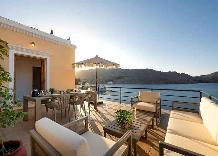 Nimporio View Villa *